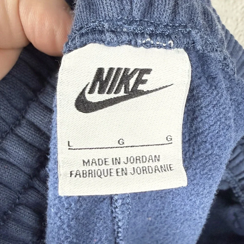 Nike Boys Sweatpants Joggers Sweatshirt Lot Of 4 Youth L Jordan Logo Embroidered